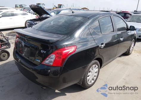 2013 Nissan Versa 1.6 Sv из США, поврежденный, VIN 3N1CN7AP8DL826657